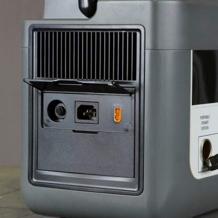 Портативная электростанция FUBAG AS 2400i (аккумулятор LiFePO4) в Москве фото