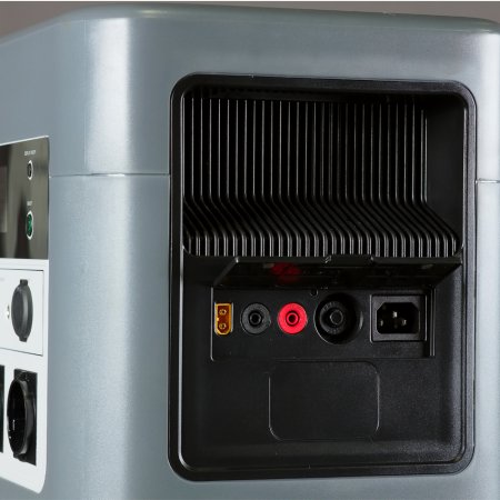 Портативная электростанция FUBAG AS 4800i (аккумулятор LiFePO4) в Москве фото