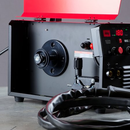 Сварочный полуавтомат FUBAG MIG 2200 BT в Москве фото